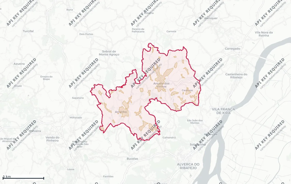Land classification (rustic and urban) of Arruda dos Vinhos, from the DGT Land Use and Occupation Chart (CRUS)
